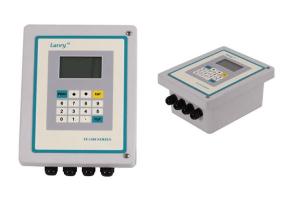 Wall Mounted Transit Time Ultrasonic Flow Meter With Metal Transducer