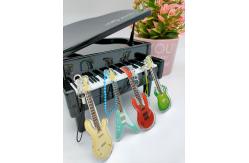 China OEM Acrylic Sheet Keychain , Silk Screen Guitar Keyring Engraved supplier