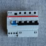 China ABB GSH204 AC S-C32/0.1 Residual Current Short-Circuit Device for 6kA Nominal Short-Circuit Power and 230/400V AC Operating Voltage factory