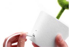 China USB Remove Air Pollutants Tabletop Green Plant Modeling Air Purifier For Office Home supplier
