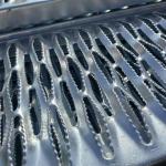 high Tensile GB Stand Galvanized Expanded Metal Mesh Sheet In 30Mm X 10Mm