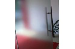 China Customized Frosted Tempered Glass for Modern and Sleek Glass Railing Systems supplier