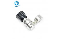 China CE Adjustable Pressure Reducing Valve Nitrogen Air Pressure Regulator With Gauge supplier