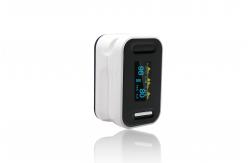 China Lcd CE Pediatric Fingertip Pulse Oximeter With 2pcs Batteries supplier