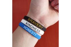 China Eye-Catching Silicone Bracelets Customized Gifts for Business Events and Promotions supplier