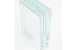 China Low Iron / Ultra Clear Float Glass Used in Building / Window / Door supplier