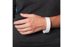 China Waterproof Tyvek Wristbands for Event Admission Barcode Number Paper Bracelet Bands supplier