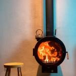 Diameter 600mm 800mm Wood Burning Fire Pits Sphere Oval Hanging Fireplace rustproof for sale