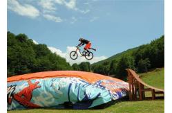 China Customized Big Trampoline Park Inflatable Foam Pit Freefall Air Bag supplier