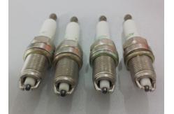 China NGK BKR6EK, BKR6EKU Denso K20TXR, IK20 Bosch FLR8LDCU, FR7LDC, FLR8LD Auto Spark Plug supplier