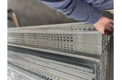 China Q235 Q345B Cuplock Scaffolding System Gang Board For Construction supplier