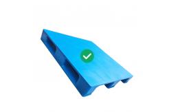 China Hygienic Injection Molded Plastic Pallets HDPE 4T Static Load Rackable supplier
