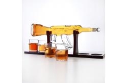 China Handmade Glass Wine Decanter M416 Gun Shaped Easy To Use OEM / ODM Service supplier