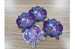 China Custom High Density Folding Clothing Woven Labels Using Selvage Techincs supplier