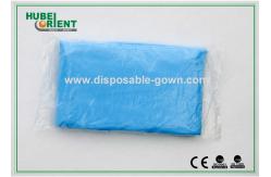 China Hospital Long Sleeve Disposable CPE Gown With Thumb Cuff supplier