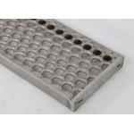 Safety Walkway Steel Grating With 2 Noses To Be Closed Roof for sale