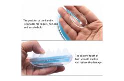 China Waterproof Deeply Cleansing Silicone Hair Shampoo Brush 45g supplier