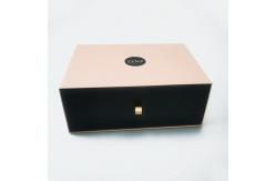 China Custom Logo Paper Box Packaging Paper Pastry Cases 4c Offset Printing supplier