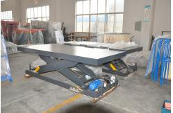China Cargo Lift Table with 3 Metric Ton Loading Capacity With Well Mancraft supplier