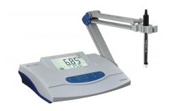 China 1/2 Digit LED Display PH Meter With Manual Temperature Compensation supplier