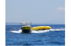China Hot Air Welding Airtight Structure Towable Inflatables For Water Park supplier