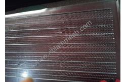 China 610mm width Galvanized Rib Lath Mesh 1-3m Length 0.3mm Thickness supplier