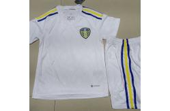 China Customizable Kids Soccer Jerseys Resilient Lightweight Premium Fabric supplier
