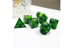 China Green Crystal Skull Resin Boarding Dice Set Dragon and Dungeon supplier
