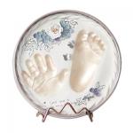 Modern Style Newborn Baby Keepsake Tin Kit For Kids Hand / Footprint Mental Stand for sale