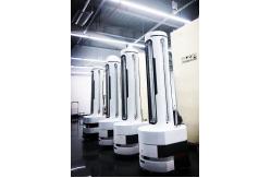 China Portable Voice Intercom 1,000 M2 UV Light Disinfection Robot supplier