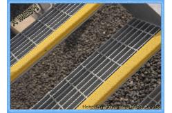 China Hot Dipped Galvanized Steel Stair Treads Grating Various Specifications supplier