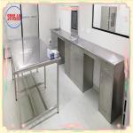 Modern Style Stainless Steel Lab Bench with As Drawing Number of Drawers Available for sale