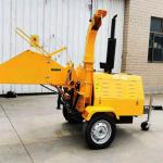 High Speed Wood Log Chipper Machine 0.8t/ H Pto Powered Chipper Shredder 44×38cm for sale