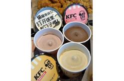 China Disposable Juice / Ice Cream Cup Making Machine With Ultrasonic Heating System supplier