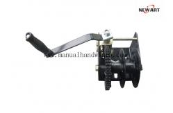China Reel Worm Gear Winch In Greenhouse 2500 lb Manual Winch supplier