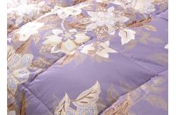 China 150x210cm 90% Duck And Down Quilt supplier