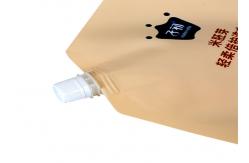China Special Shape Stand Up Spout Pouch , Plastic Liquid Pouch With Spout 100ml 200ml supplier