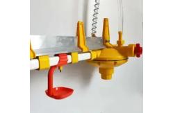 China Threaded Automatic Nipple Drinking System Automatic Poultry Nipple Drinker supplier