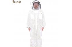 China Beekeeping Protective Clothing Three Layer Ventilated clothes Suit with Good Quality Veil supplier