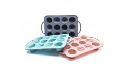 China Easy Release Versatile 12 Cavity Silicone Cake Mould supplier