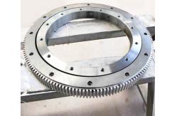 China Single Row Crossed Cylindrical Roller 62HRC Slewing Ring Bearing supplier