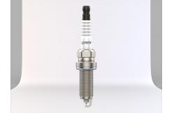 China TAKUMI LD7RTIP Car Spark Plugs For BP6ES SXU22HDR8 SXU22HR9 PLKR6A PLKR7A supplier