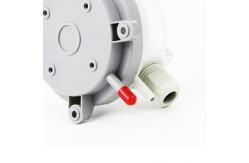 China Diaphragm Analog Vacuum Adjustable Wind Pressure 4-20mA Air Differential Pressure Control Switch supplier