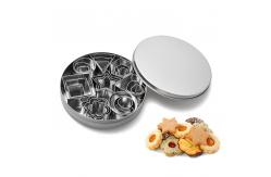 China ODM Christmas Halloween 24PCS Biscuit Cookie Cutter Set SS430 Kitchen Baking Tools supplier