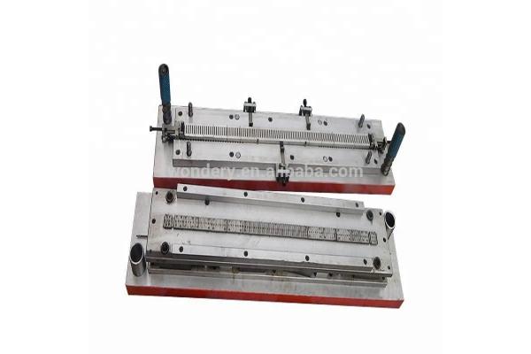 Radiator Header Plate Mold