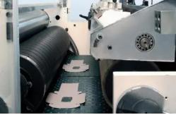 China Automatic Window Patching Machine For Packaging Ecoographix 600x520mm supplier