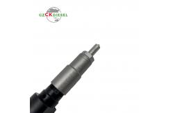 China Common Rail Fuel Injector DZ107028 095000-6480 RE529149 0950006480 supplier