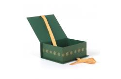 China Recycled Materials Custom Luxury Christmas Gift Packaging Boxes for Custom Orders supplier