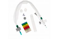 China Cross Inflection Prevention 30cm Length Closed Suction System 12Fr supplier