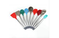 China Ergonomic Silicone Kitchen Utensil Sets OEM Available With SS Blade supplier